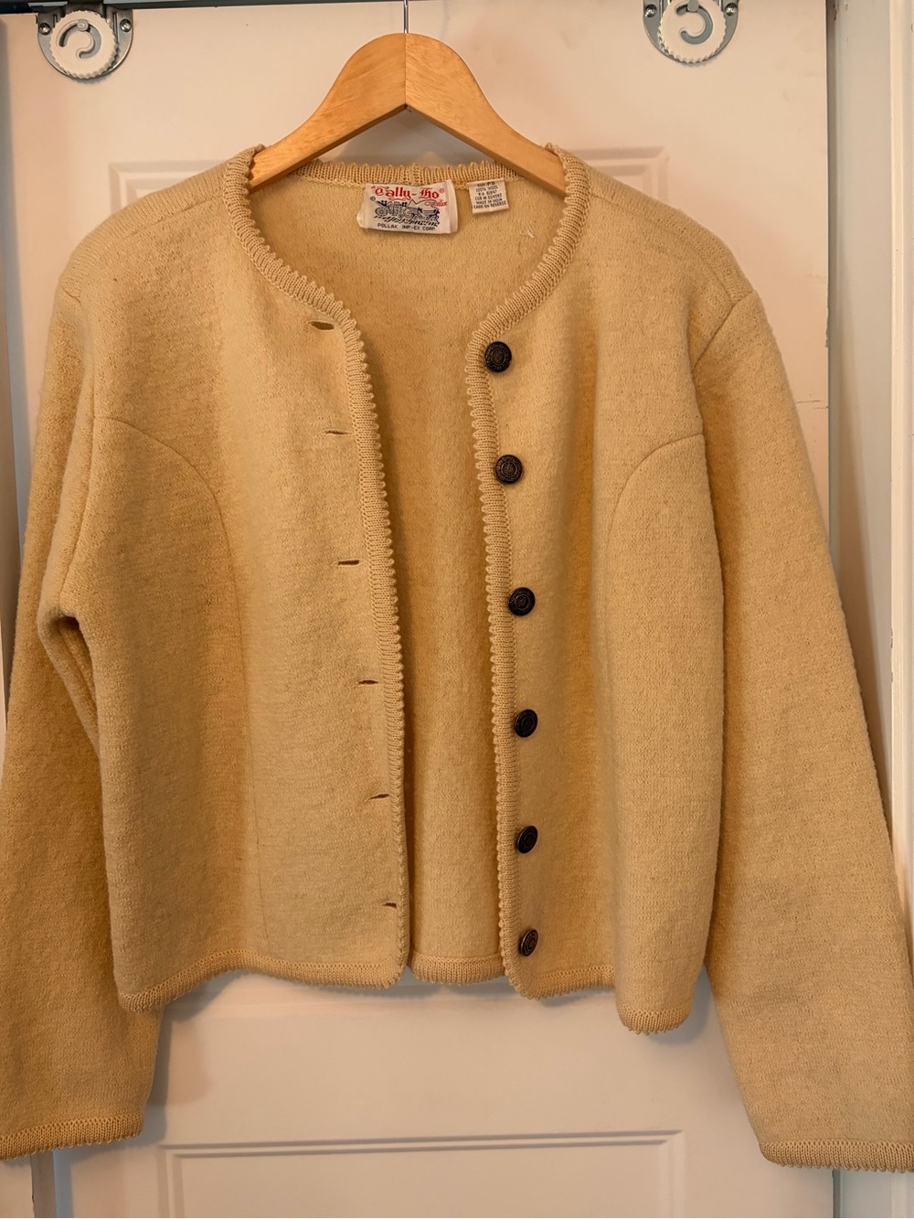 Tally Ho Cream Button-Front Wool Cardigan Jacket